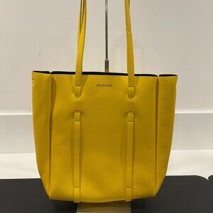 Balenciaga Everyday Tote Bag  Yellow/Mustard Calfskin Leather (JB1114)